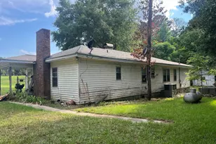 5877 Lexington Rd, Rayle, GA 30660 - Photo 2