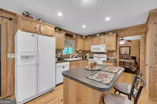 148 Lakeside Hills Rd, Martin, GA 30557 - Photo 16