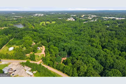 565 Skelton Road, Hoschton, GA 30548 - Photo 2