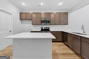 9 Crown St, Lagrange, GA 30240 - Photo 8