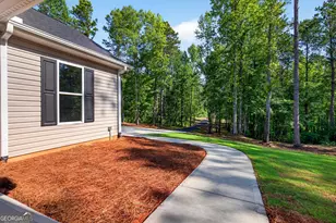 242 Glavine St, Greenville, GA 30222 - Photo 12