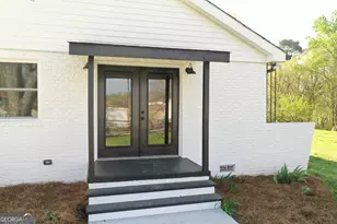 152 Eastside Dr, Demorest, GA 30535 - Photo 2