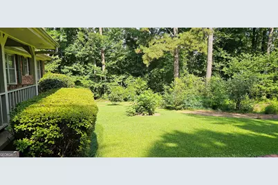 1870 Groover Road, Marietta, GA 30062 - Photo 4