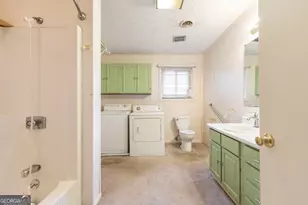 184 Davis Rd, Knoxville, GA 31050 - Photo 22