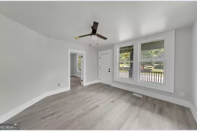 1053 Metropolitan, Atlanta, GA 30310 - Photo 6