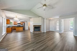 209 Garrison Chase, Senoia, GA 30276 - Photo 4