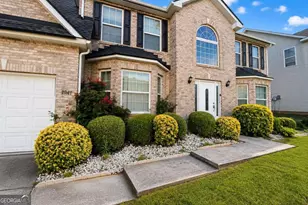 4947 Bottle Brush Ct, Snellville, GA 30039 - Photo 2