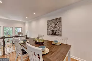 1006 Camden Ct, Atlanta, GA 30327 - Photo 10