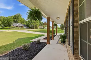 125 Oak Hill Dr, Covington, GA 30016 - Photo 6