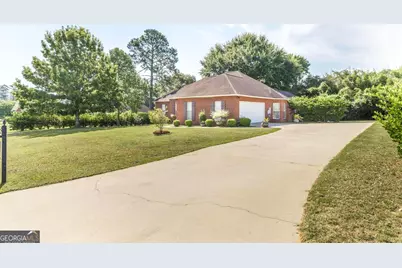 201 Foxridge Drive, Dublin, GA 31021 - Photo 2