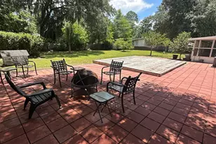 614 1st St, Hinesville, GA 31313 - Photo 2