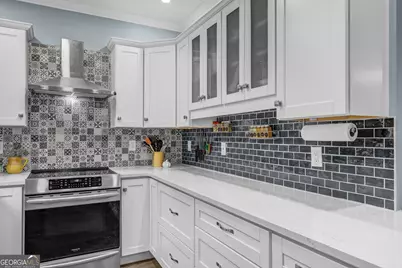 337 Asbury Court, Senoia, GA 30276 - Photo 4