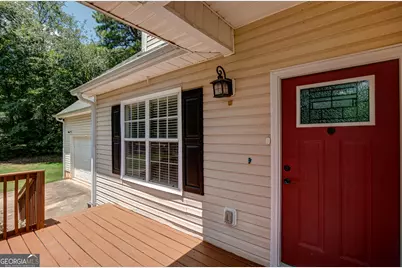 337 Asbury Court, Senoia, GA 30276 - Photo 2