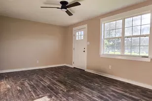 187 Henderson St, Summerville, GA 30747 - Photo 8