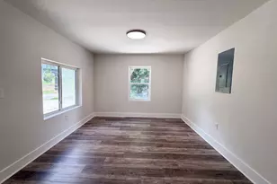 470 Oak Dr, Hapeville, GA 30354 - Photo 16