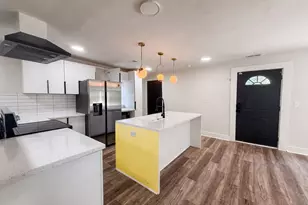 470 Oak Dr, Hapeville, GA 30354 - Photo 18