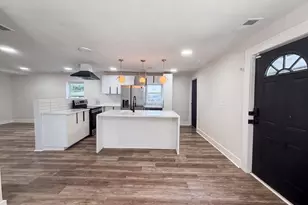 470 Oak Dr, Hapeville, GA 30354 - Photo 2
