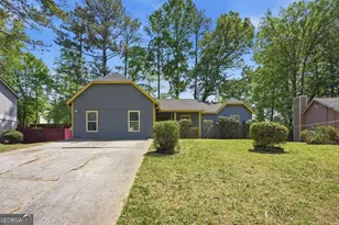 5420 Forest Downs Cir, College Park, GA 30349 - Photo 1