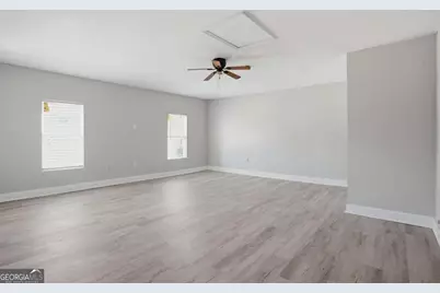 5420 Forest Downs Circle, College Park, GA 30349 - Photo 4