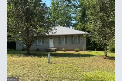 93 Rue Beauregard, Lavonia, GA 30553 - Photo 1