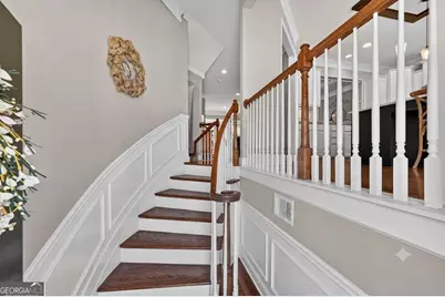 3574 Seymour Drive, Brookhaven, GA 30319 - Photo 2