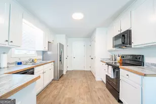 648 Walnut Dr, Hartwell, GA 30643 - Photo 6