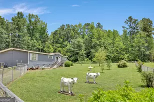 836 Glades Rd, Eatonton, GA 31024 - Photo 2