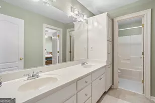 1431 Great Shoals Dr, Lawrenceville, GA 30045 - Photo 38