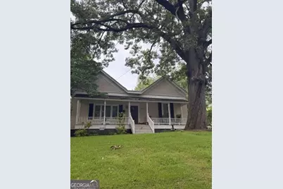 527 College Street, Carrollton, GA 30117 - Photo 1