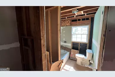 1241 Lyle, East Point, GA 30344 - Photo 8