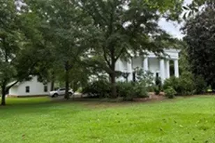 309 E Robert Toombs Ave, Washington, GA 30673 - Photo 34