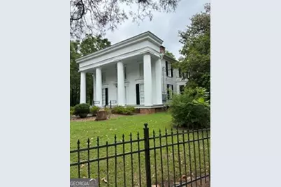 309 E Robert Toombs Avenue, Washington, GA 30673 - Photo 2