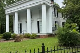 309 E Robert Toombs Ave, Washington, GA 30673 - Photo 2