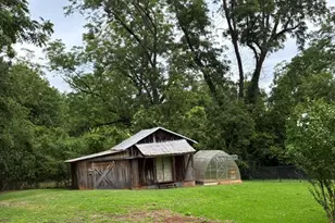 309 E Robert Toombs Ave, Washington, GA 30673 - Photo 32