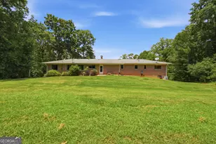 3610 Rock Creek Rd, Toccoa, GA 30577 - Photo 2