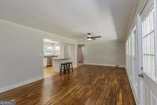 403 Oakland Dr, La Fayette, GA 30728 - Photo 6