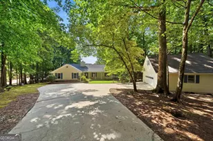 1151 Cosby Cir, Greensboro, GA 30642 - Photo 6