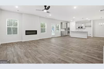801 Crover Cove, Fairburn, GA 30213 - Photo 6