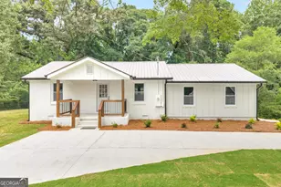 152 Mountain Creek Dr, Pendergrass, GA 30567 - Photo 1