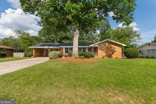 608 Meadowridge Dr, Warner Robins, GA 31093 - Photo 1