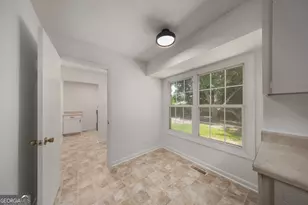 608 Meadowridge Dr, Warner Robins, GA 31093 - Photo 10