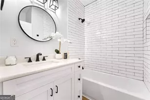 56 Holly Rd, Atlanta, GA 30314 - Photo 8