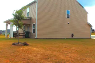 110 Red Barn Ct, Perry, GA 31069 - Photo 2