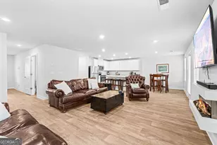 110 Red Barn Ct, Perry, GA 31069 - Photo 8