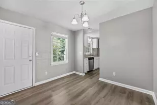 410 Charter Ct, Lawrenceville, GA 30046 - Photo 14