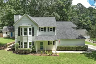 1359 Fischer Rd, Sharpsburg, GA 30277 - Photo 2