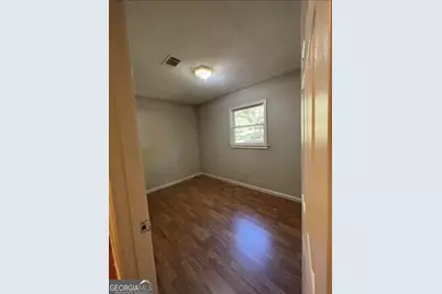 2983 Deshong Drive, Stone Mountain, GA 30087 - Photo 10