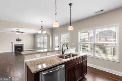 411 Avery Court, Bonaire, GA 31005 - Photo 6