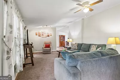 124 Edgewater Drive, Bloomingdale, GA 31302 - Photo 4