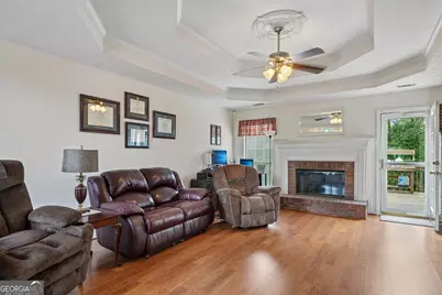 4821 Camden Drive SW, Conyers, GA 30094 - Photo 6